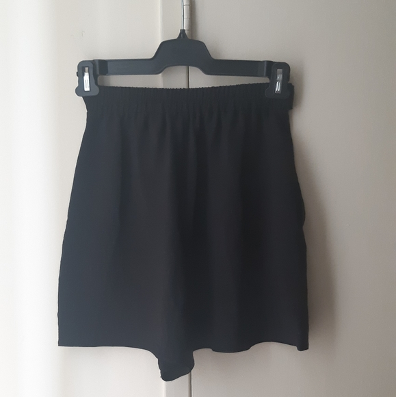 Zara Flowy Belted Shorts - Picture 5 of 5